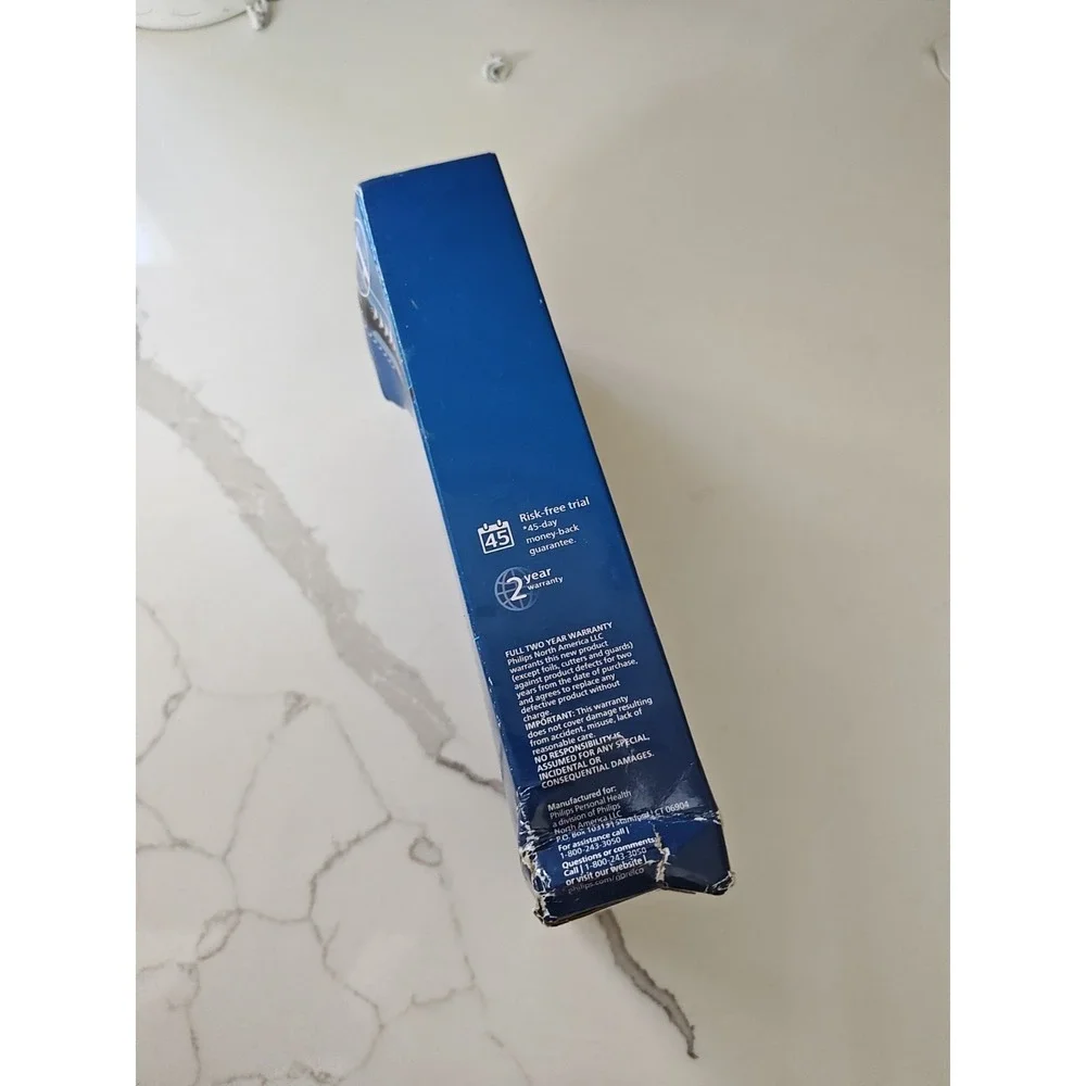 Philips Norelco‎ Nose Ear Eyebrow Trimmer NT3600/62 Washable NEW